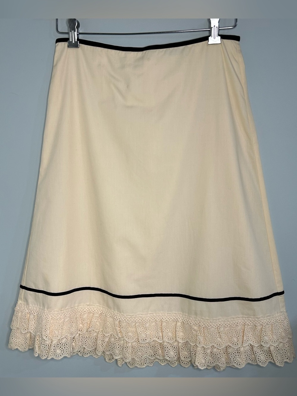 J. Crew Cream Midi Cotton Skirt Lace Ruffle and Velvet Trim Details 2006 Size 2